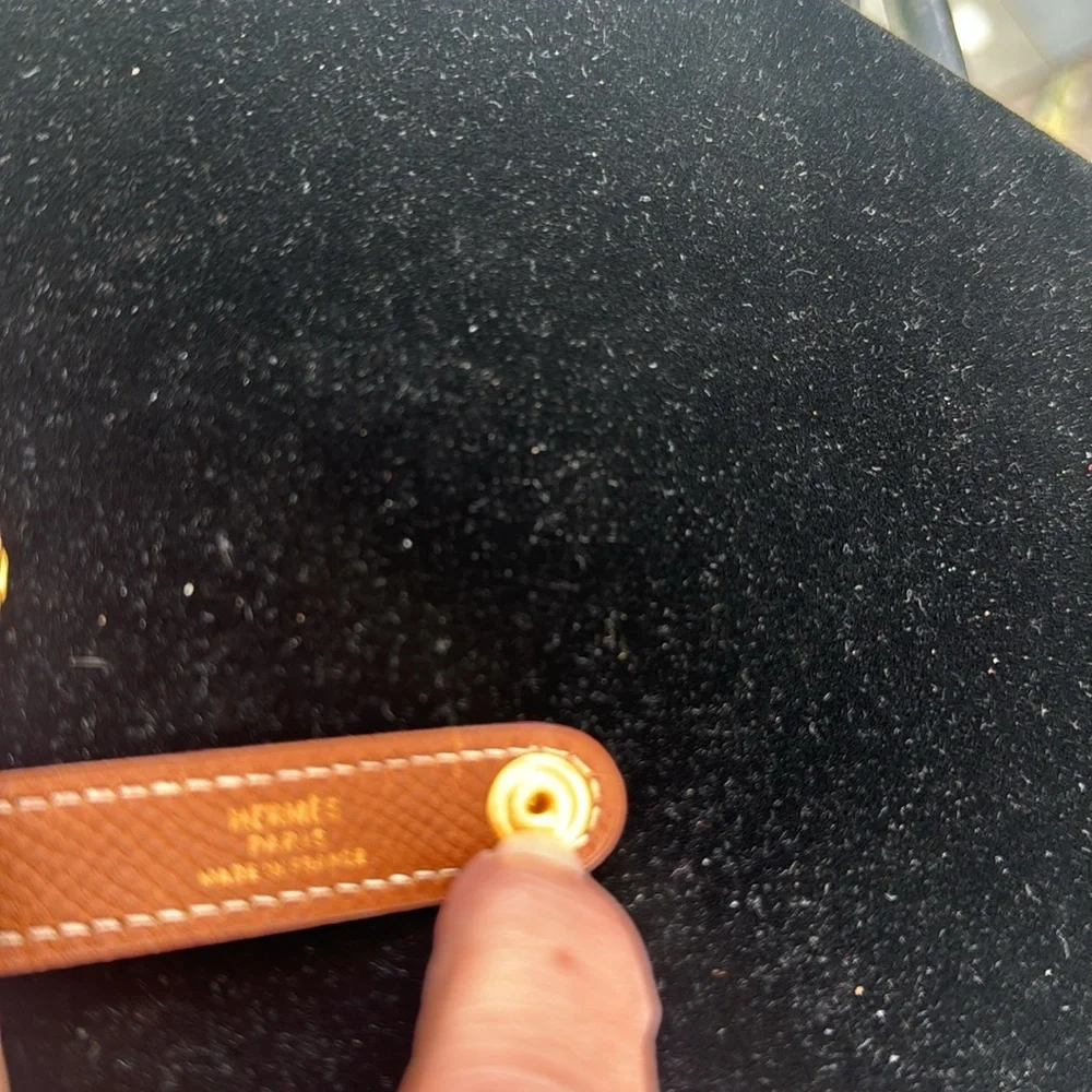 Hermes Nomade tan leather with Gold Chain glove holder